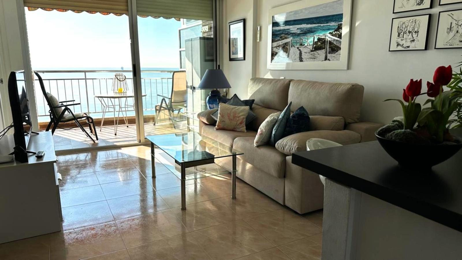 Apartamento Con Vistas Al Mar Primera Linea De Playa Del Postiguet Alicante Kültér fotó