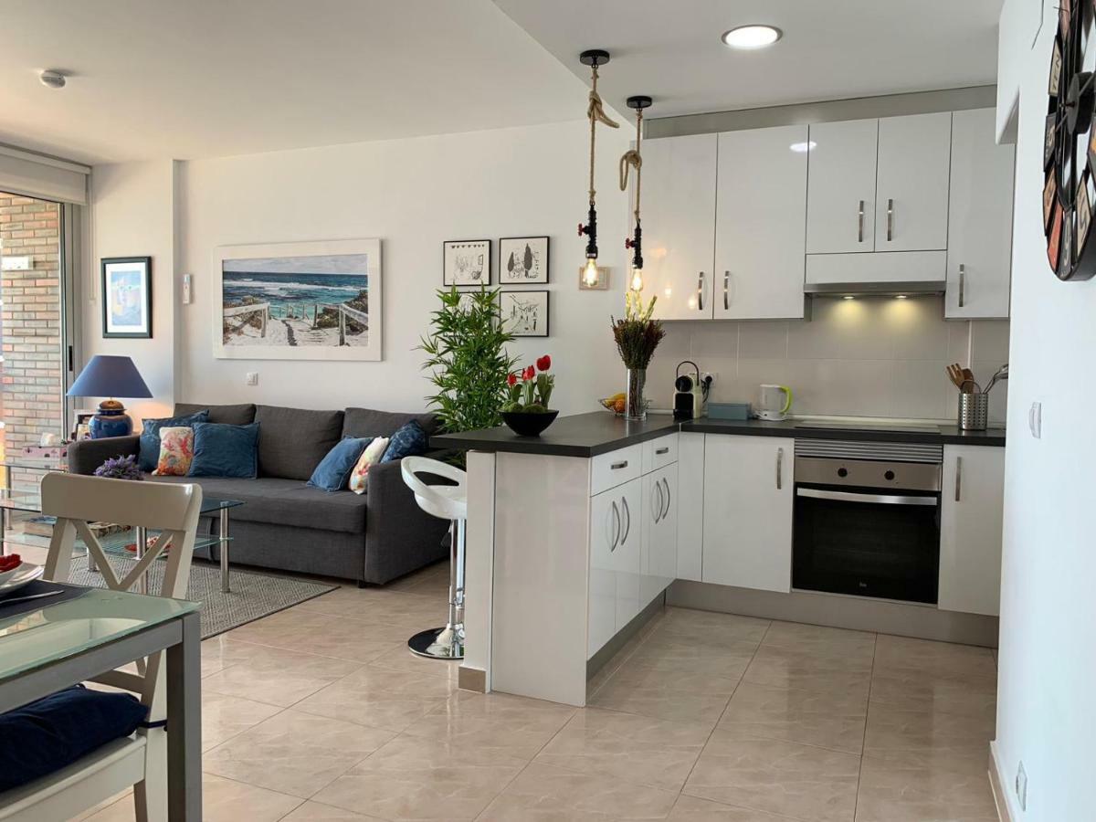 Apartamento Con Vistas Al Mar Primera Linea De Playa Del Postiguet Alicante Kültér fotó